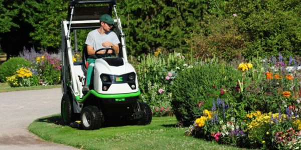 etesia-kosiarka-buffalo-100