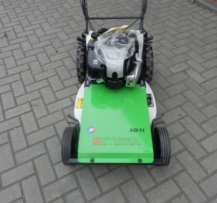 etesia-karczownica-ad51